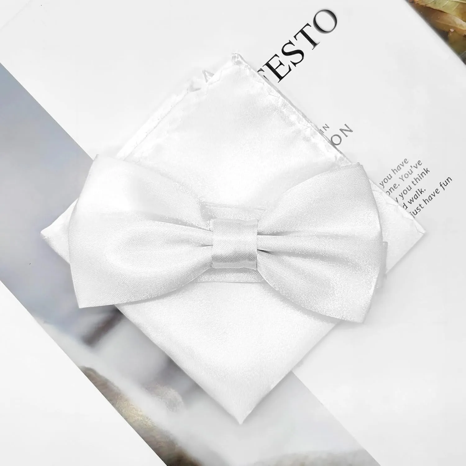 Adjustable Bowtie and Pocket Square Men Bowtie and Handkerchief Solid Color Double Fold Pre-Tied Bow Tie for Wedding Party