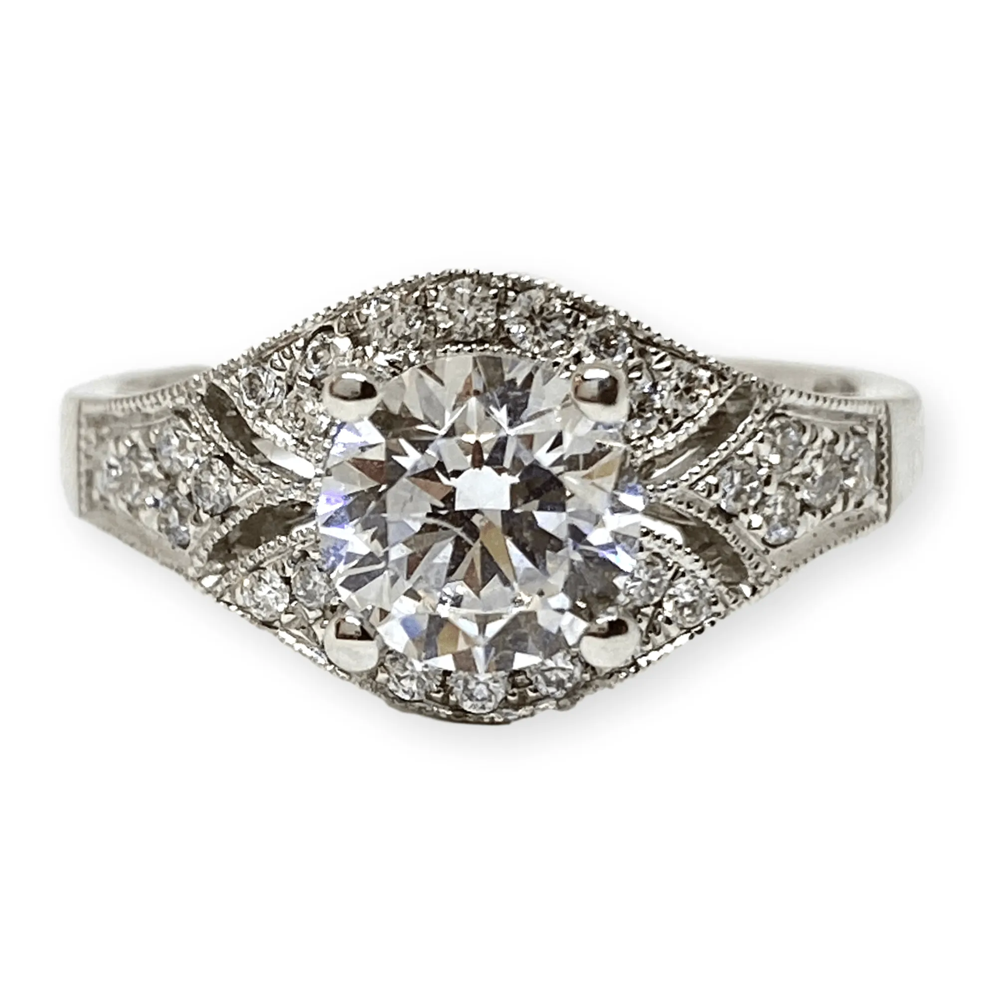 DiaDori Round Diamond Pave "Antique Style" Engagement Semi Mounting 18KW .28CTW