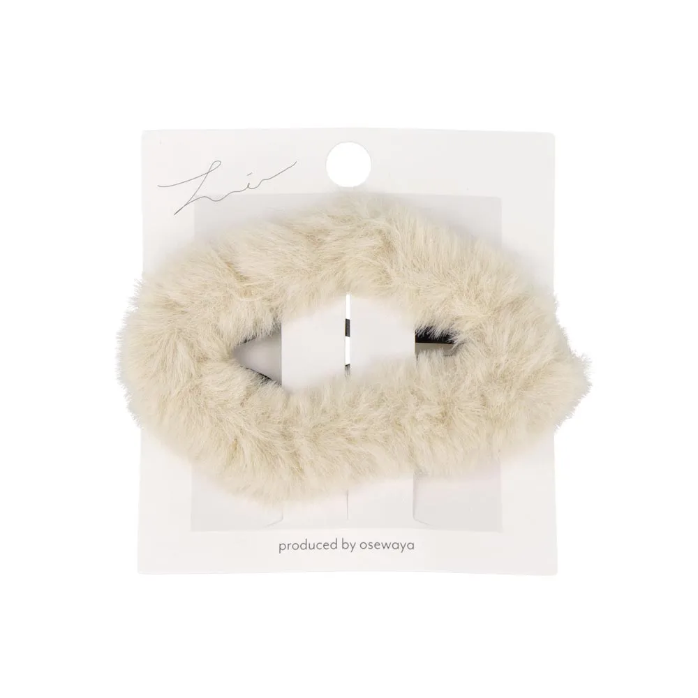 Fluffy Oval Hairpin