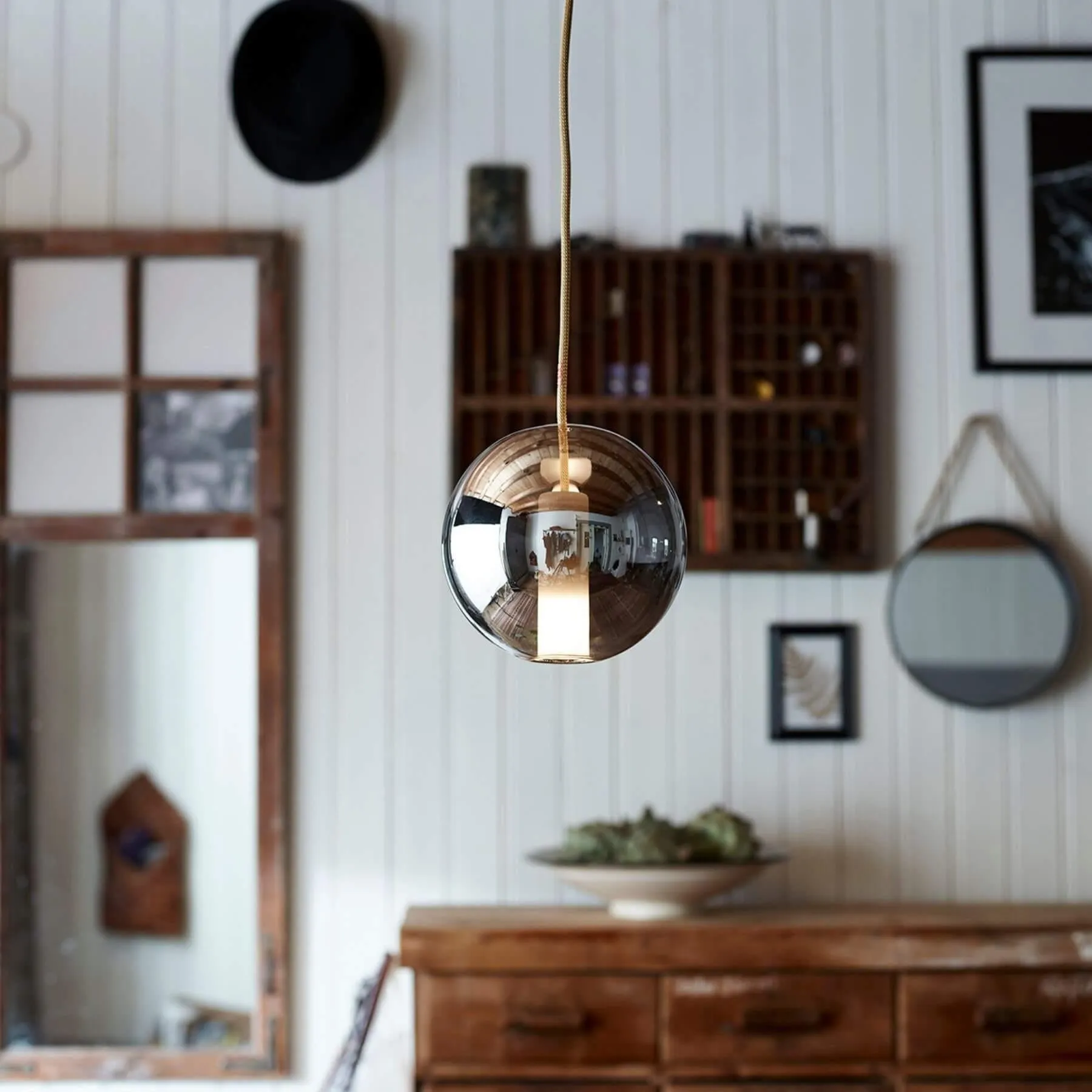 NUD Collection Moon Pendant Lights