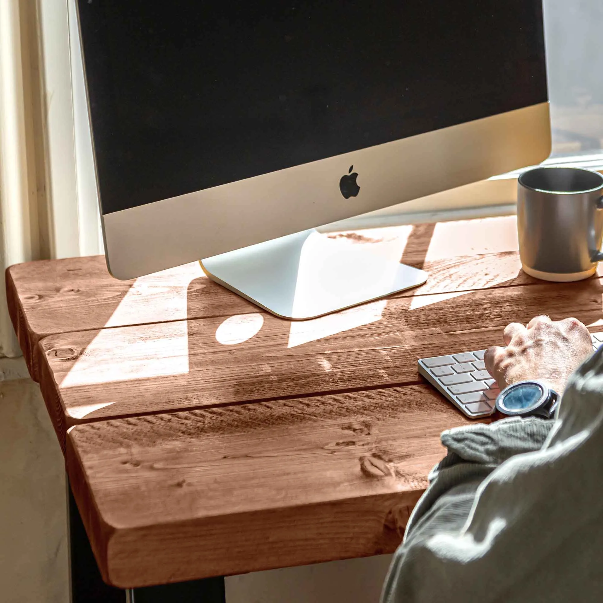 Rustic Office Desk | Hairpin Leg