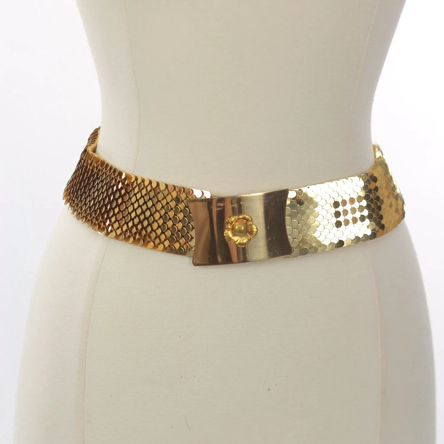Vintage 70s 80s boho hippie metal mesh stretch belt
