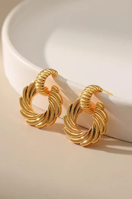White Spiral Knocker Earrings in Gold